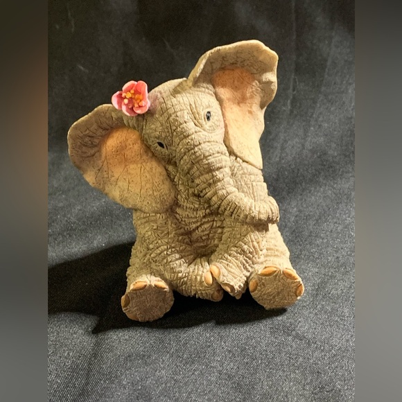 Tuskers Collection set of 3 - Picture 4 of 8